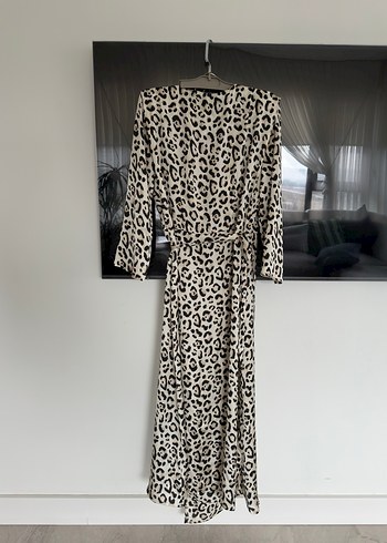 Leopar Desenli saten anvelop Uzun Kadın Elbise - Görsel 2