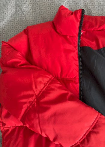 Kırmızı Fermuarlı Kadın Kış Montu - Görsel 4