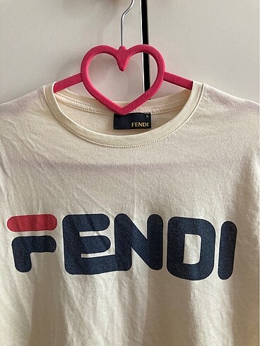 Fendi tişört