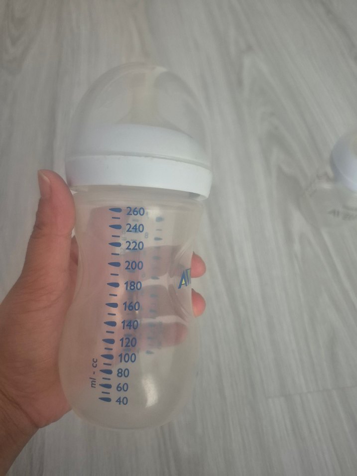 Beyaz Avent Bebek Biberonları Seti - Görsel 3