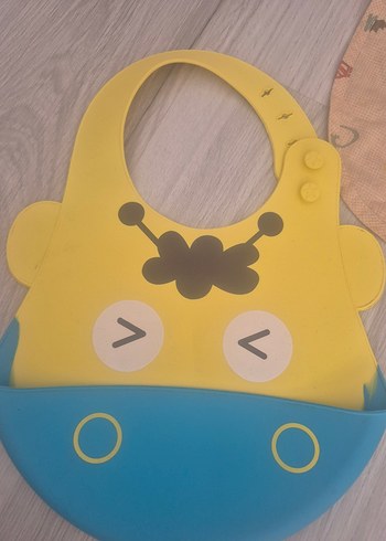 Renkli Baskılı Bebek Önlüğü Sarı - Görsel 2