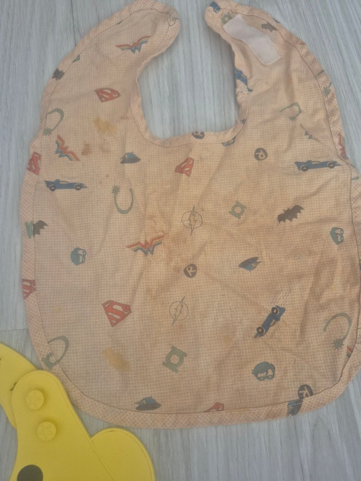 Renkli Baskılı Bebek Önlüğü Sarı - Görsel 3