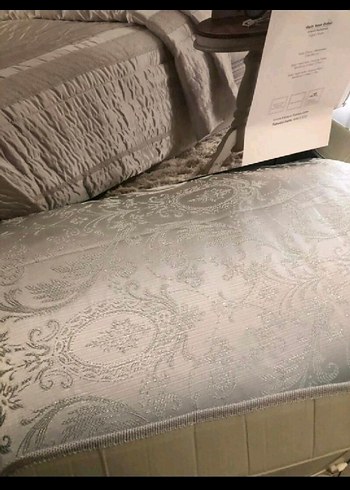 Gri Desenli Yatak Örtüsü - Görsel 4