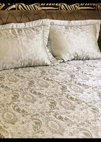 Gri Desenli Yatak Örtüsü - Görsel 5