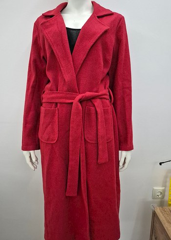 Bordo Kemerli Uzun Kadın Kaban - Görsel 3