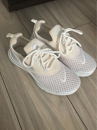 Nike Spor Ayakkabı
