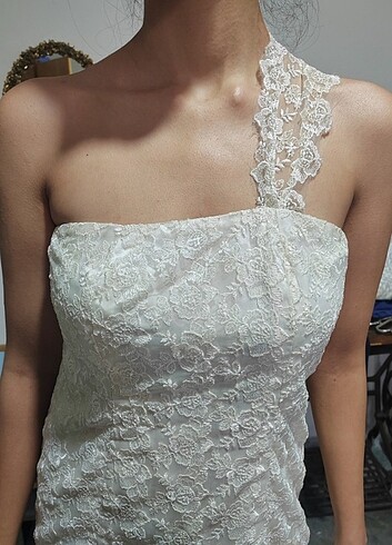 Tasarımcı Dantelli Nikah Elbisesi