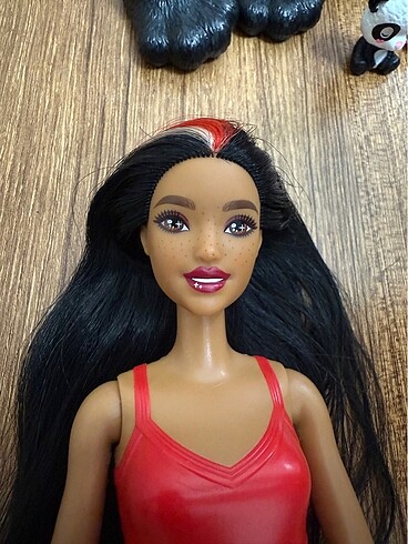  Beden Renk Barbie cutie revea