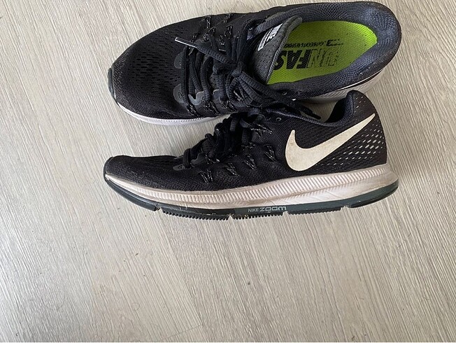 Nike Nike Zoom Pegasus 33 (38 numara Kadın spor ayakkabı)