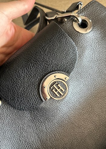 Tommy hilfiger el ve omuz çantası - Görsel 6
