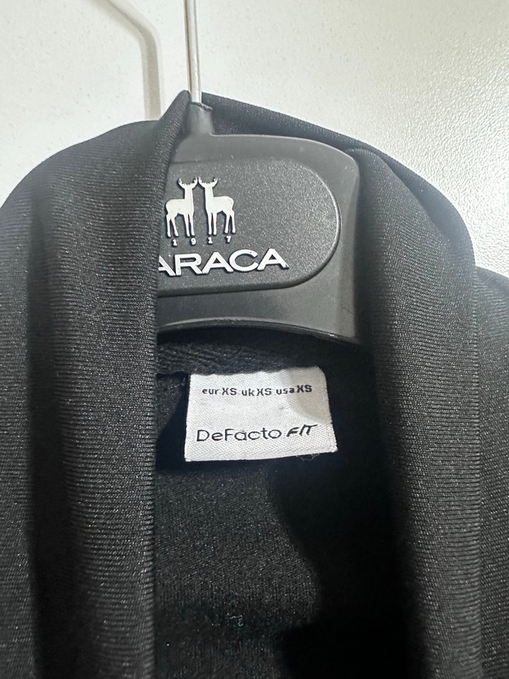 Siyah Fermuarlı Yarım Balıkçı Kadın Ceket - Görsel 2