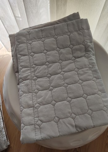 Gri Yatak Örtüsü - Görsel 4