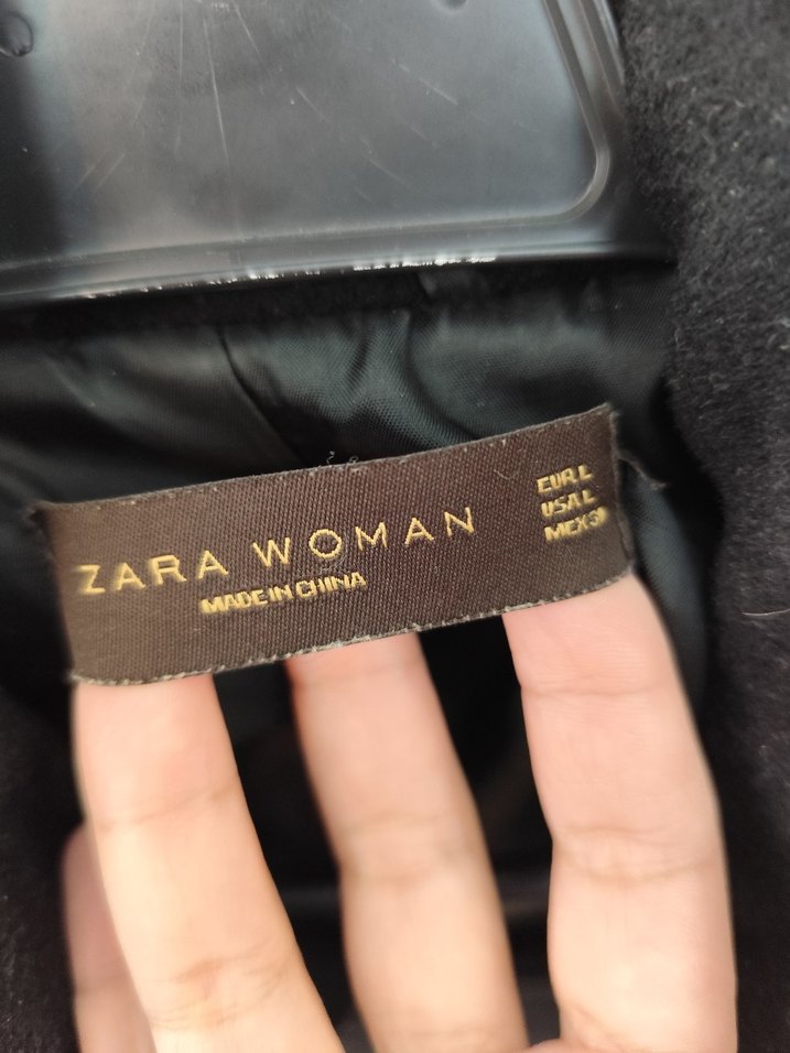 Siyah Çift Düğmeli Kaban - Görsel 3