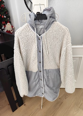 Kadın Gri Peluş Detaylı Kapüşonlu Ceket - Görsel 2