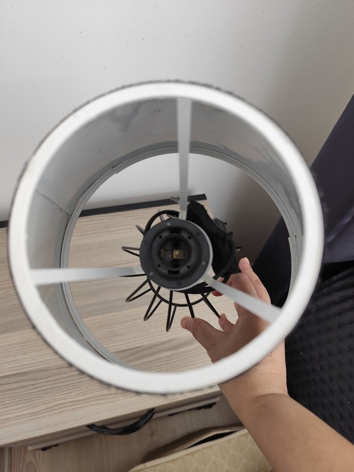 Siyah Tel Detaylı Abajur - Görsel 3