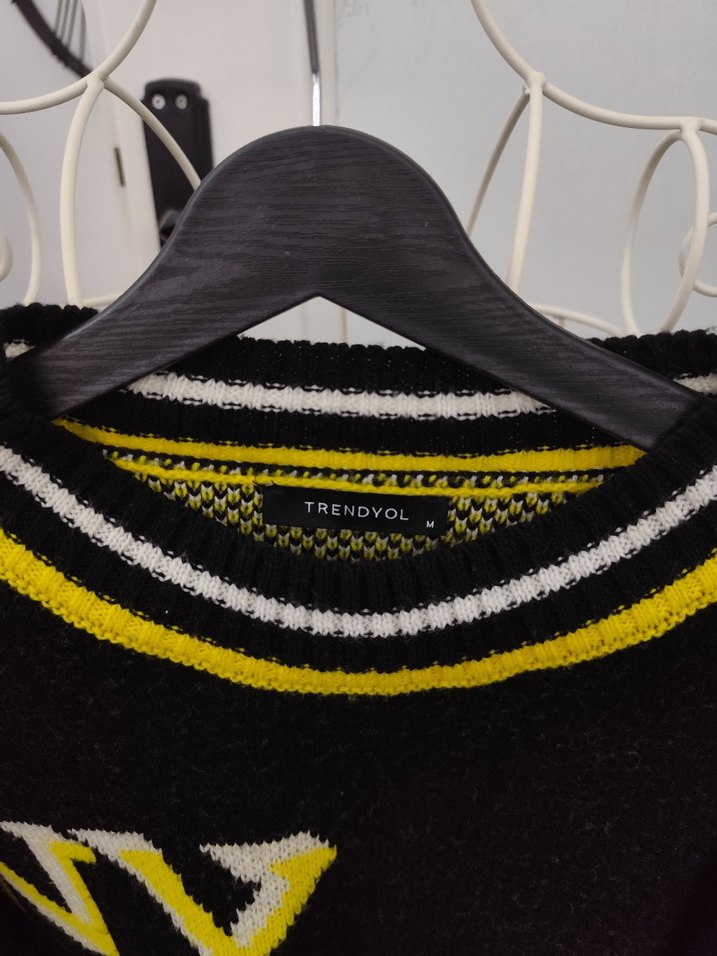 Siyah Baskılı Örgü Kadın kazak - Görsel 3