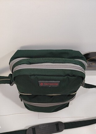 Samsonite çapraz omuz çantası tertemiz çok kullanışlı ve rahat