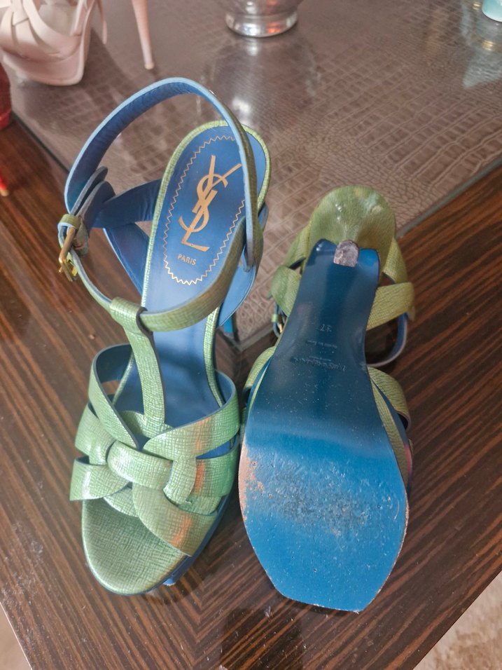 YSL Marka Yeşil Parlak Yılan Desenli Platform Topuklu Kadın Sand - Görsel 4