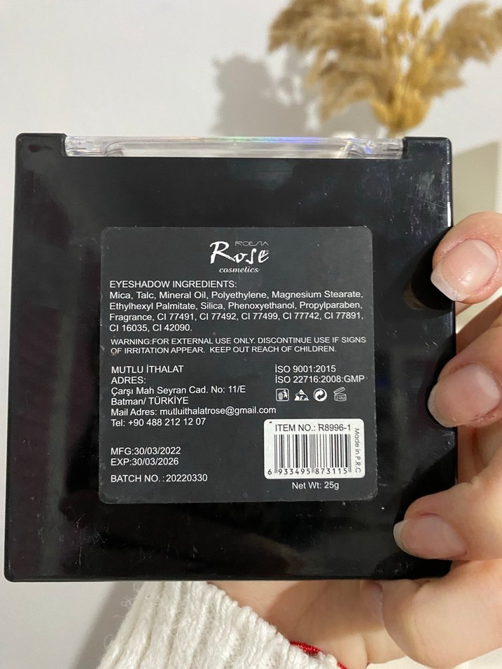 Canlı Renklerde Çok Renkli Far Paleti - Görsel 3