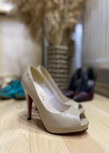 Bej Rugan Stiletto Kadın Topuklu Ayakkabı - Görsel 2