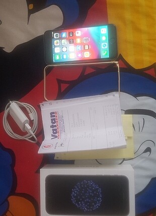 Beden İphone 6 32. Gb kutu fatura sarj aleti yan kotuyucu kilifi ile t
