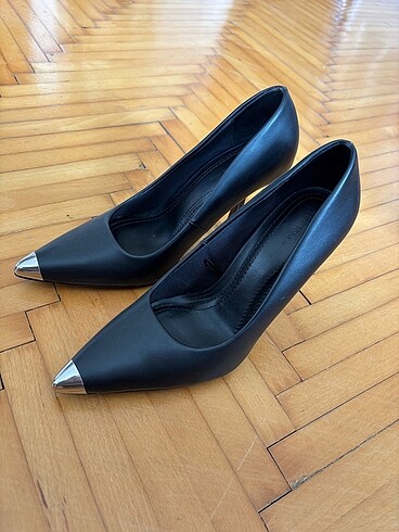 Bershka stiletto