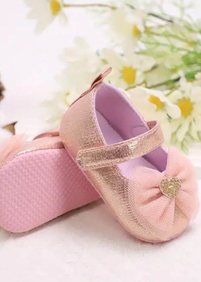 Siyah ve pembe renkleri mevcut tütülü elbiselere uygun - Görsel 2