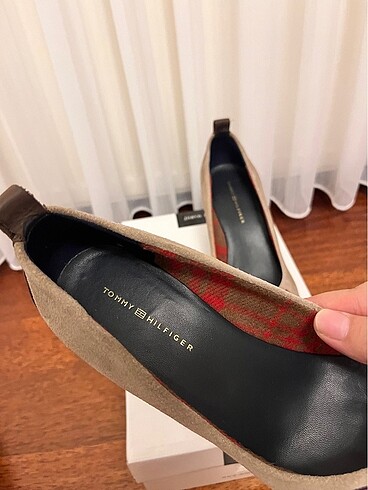 38 Beden kahverengi Renk Orijinal Tommy Hilfiger ayakkabı