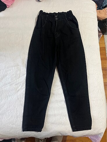 Siyah Mom Jean