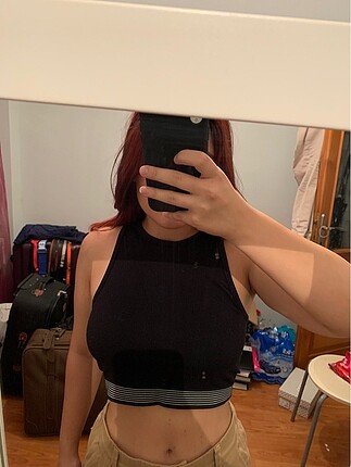 Siyah halter yaka büstiyer