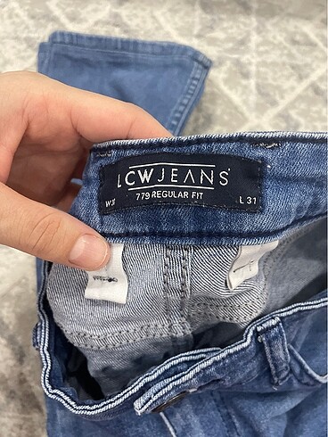 31 Beden mavi Renk Jean pantolon