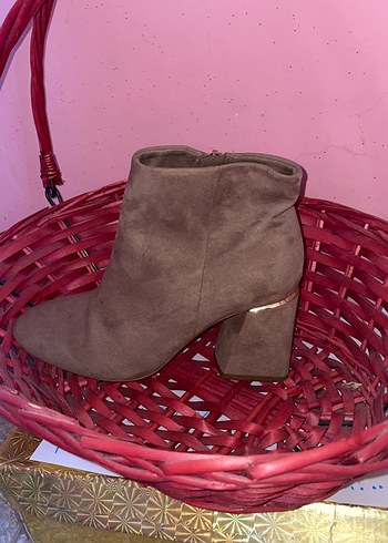 Kahverengi topuklu bot - Görsel 4