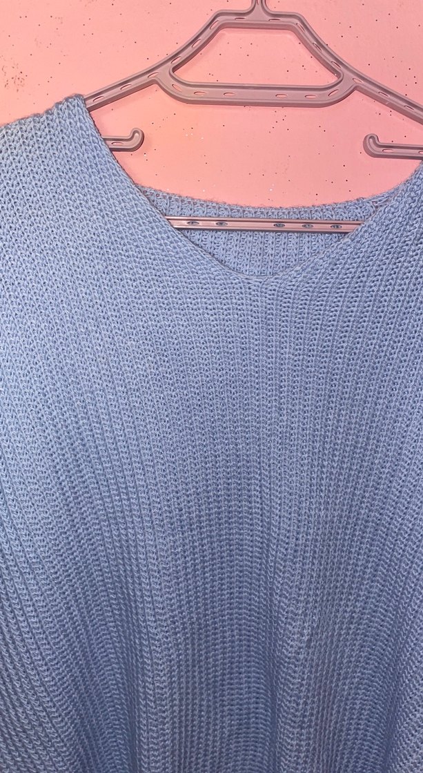 Mavi V Yaka Örgü Kadın Kazak - Görsel 3