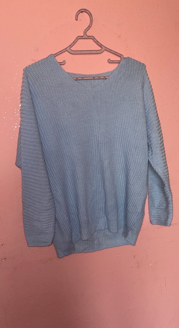 Mavi V Yaka Örgü Kadın Kazak - Görsel 2