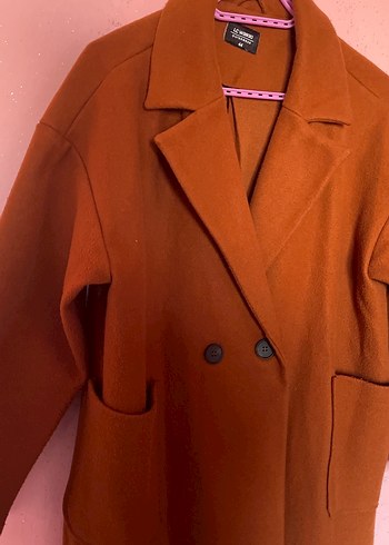 Kahverengi Düğmeli Kaban - Görsel 3