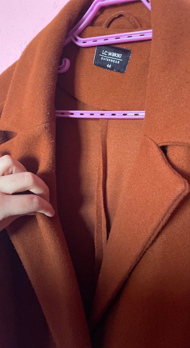 Kahverengi Düğmeli Kaban - Görsel 5