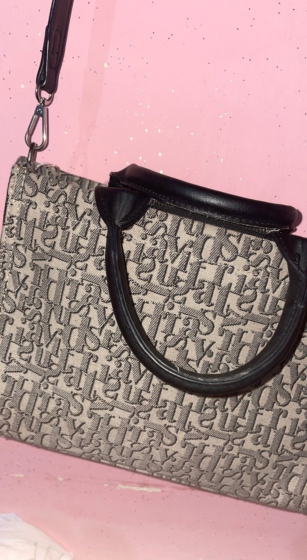 Gri Minimalist Tokalı Kadın Çanta - Görsel 2