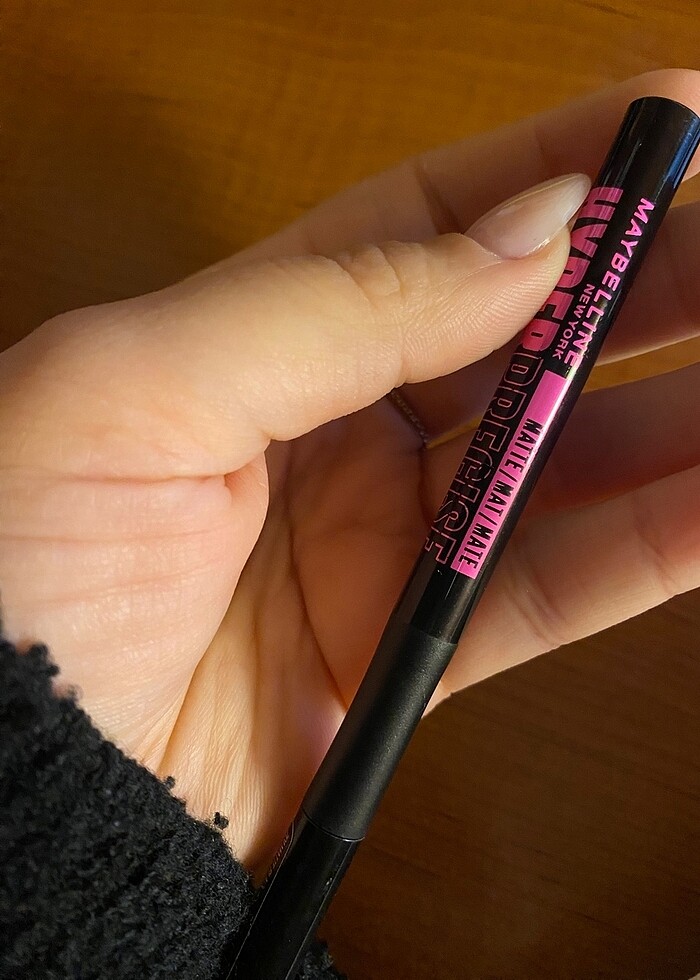 Maybellıne eyeliner - Görsel 2