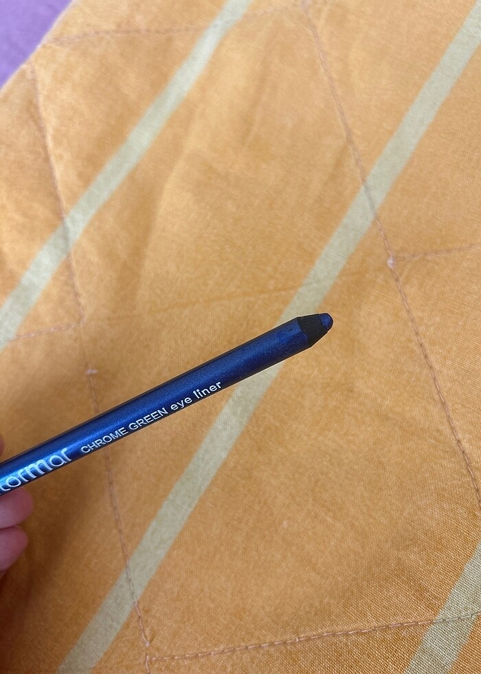 Chrome green eye liner - Görsel 3