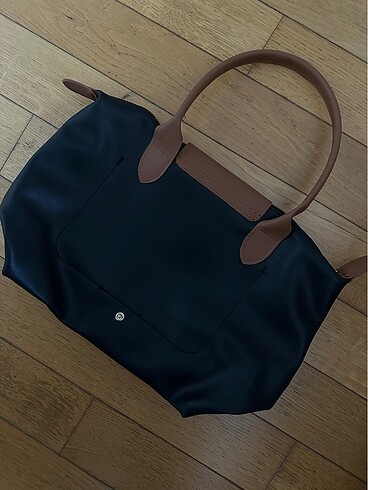 Diğer (longchamp orijinal değildir)
