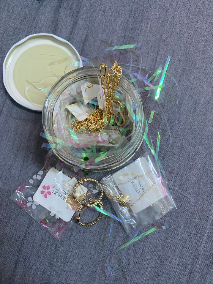 Altın Renkli Kadın Takı Seti - Görsel 4