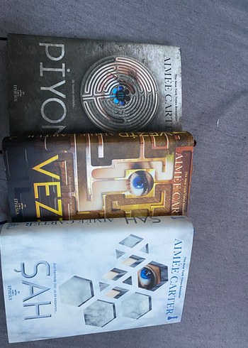 Aimee Carter - Vezir, Piyon, Şah Roman Seti - Görsel 3