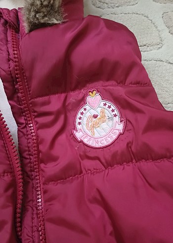 Bordo Kürklü Kapüşonlu Kız Yeleği - Görsel 4