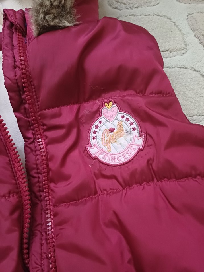 Bordo Kürklü Kapüşonlu Kız Yeleği - Görsel 4