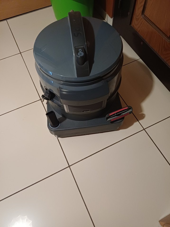 Philips trihatlon Gri Renkli Elektrikli Süpürge - Görsel 4