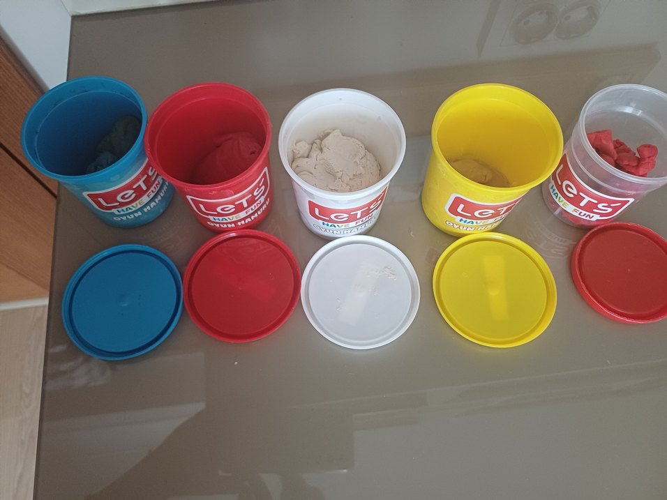 Renkli LeTS Oyun Hamuru Seti - Görsel 3