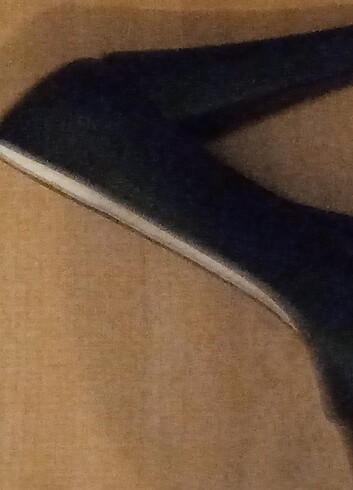 Kadın siyah topuklu ayakkabı  - Görsel 5