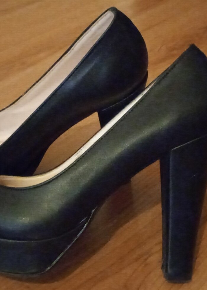 Kadın siyah topuklu ayakkabı  - Görsel 4