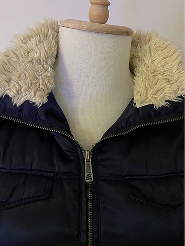Kışlık yelek kapüşonlu - Görsel 3