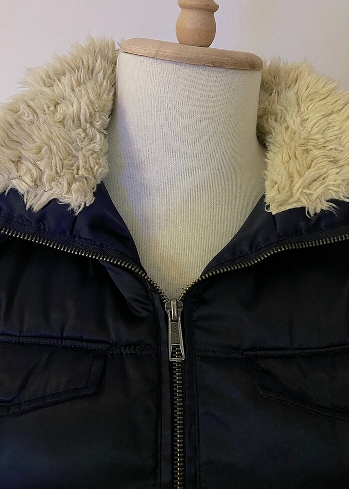 Kışlık yelek kapüşonlu - Görsel 3